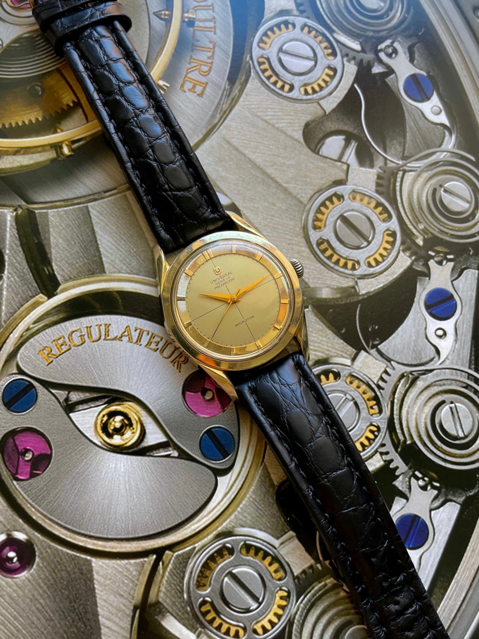 (SOLD OUT) Universal Genève Polerouter Seconde Vintage