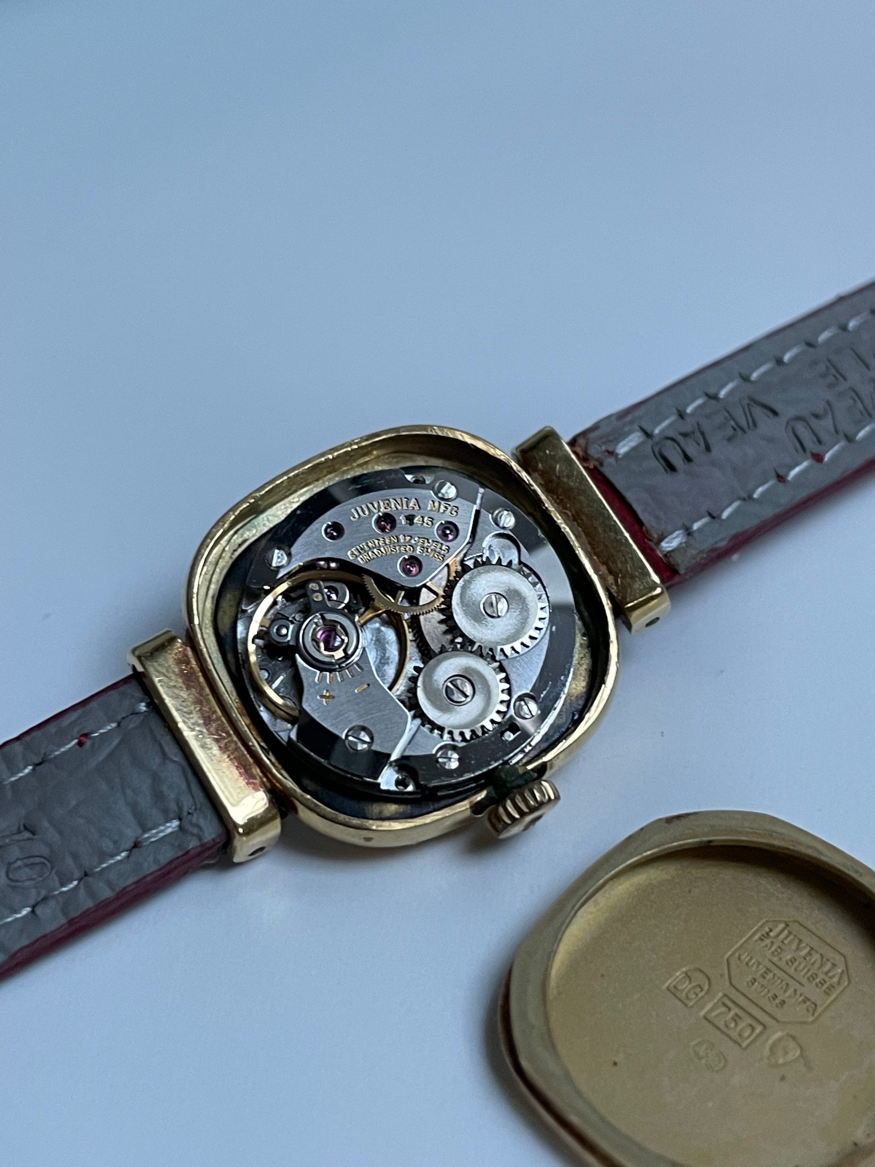 Juvenia onyx or 18k Seconde Vintage