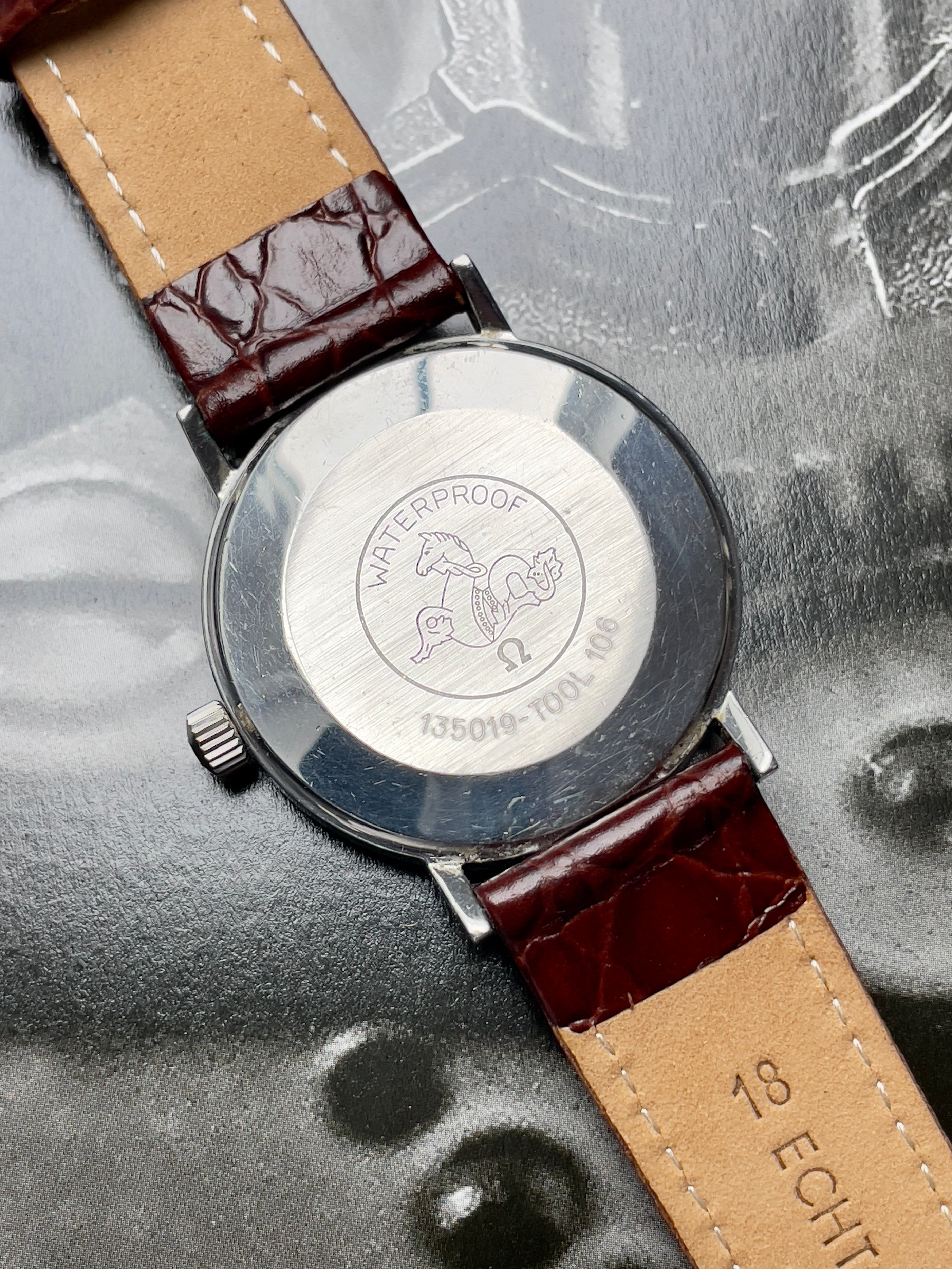 (SOLD OUT) Omega Genève 135.019 Seconde Vintage