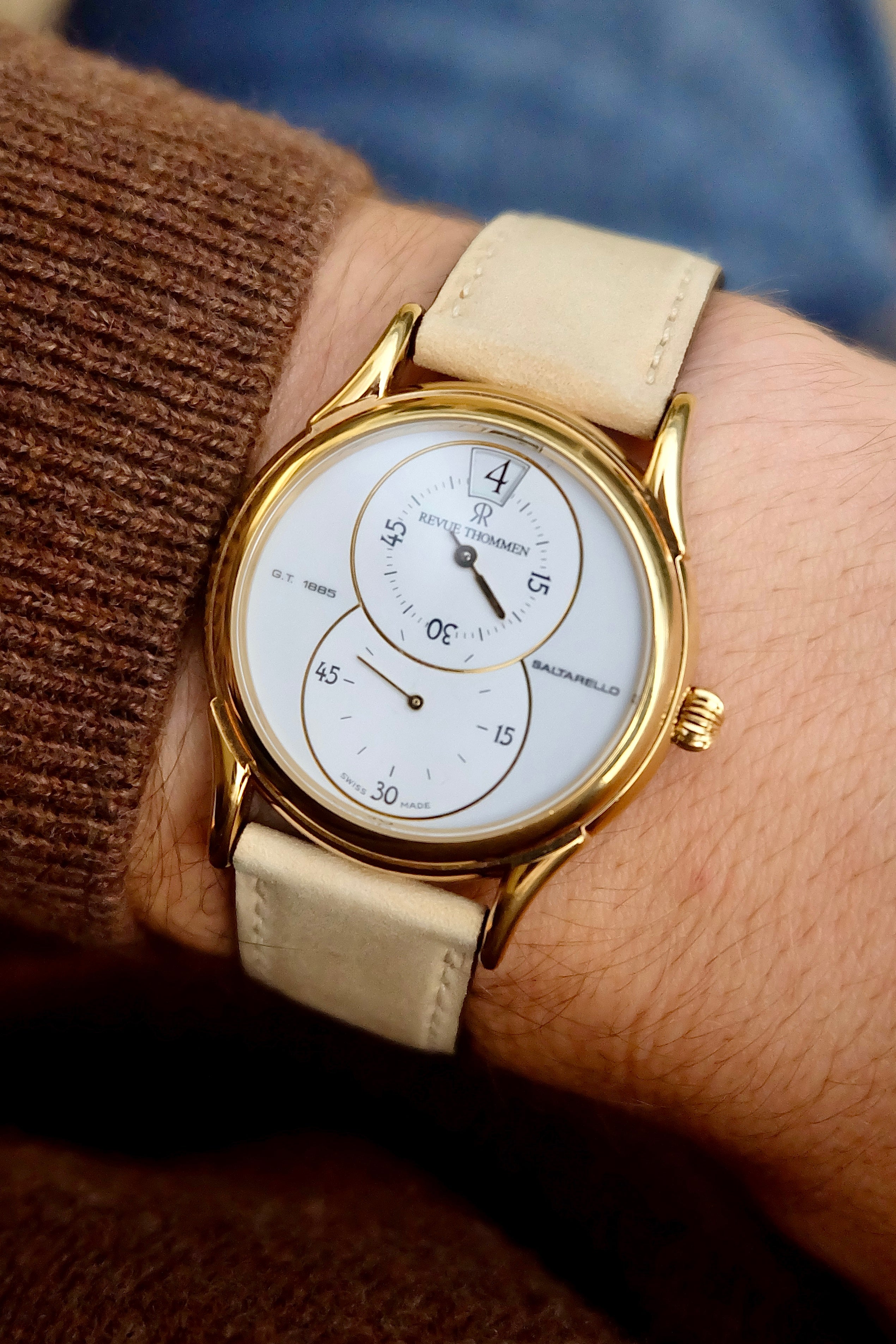 Revue Thomenn Sartarello