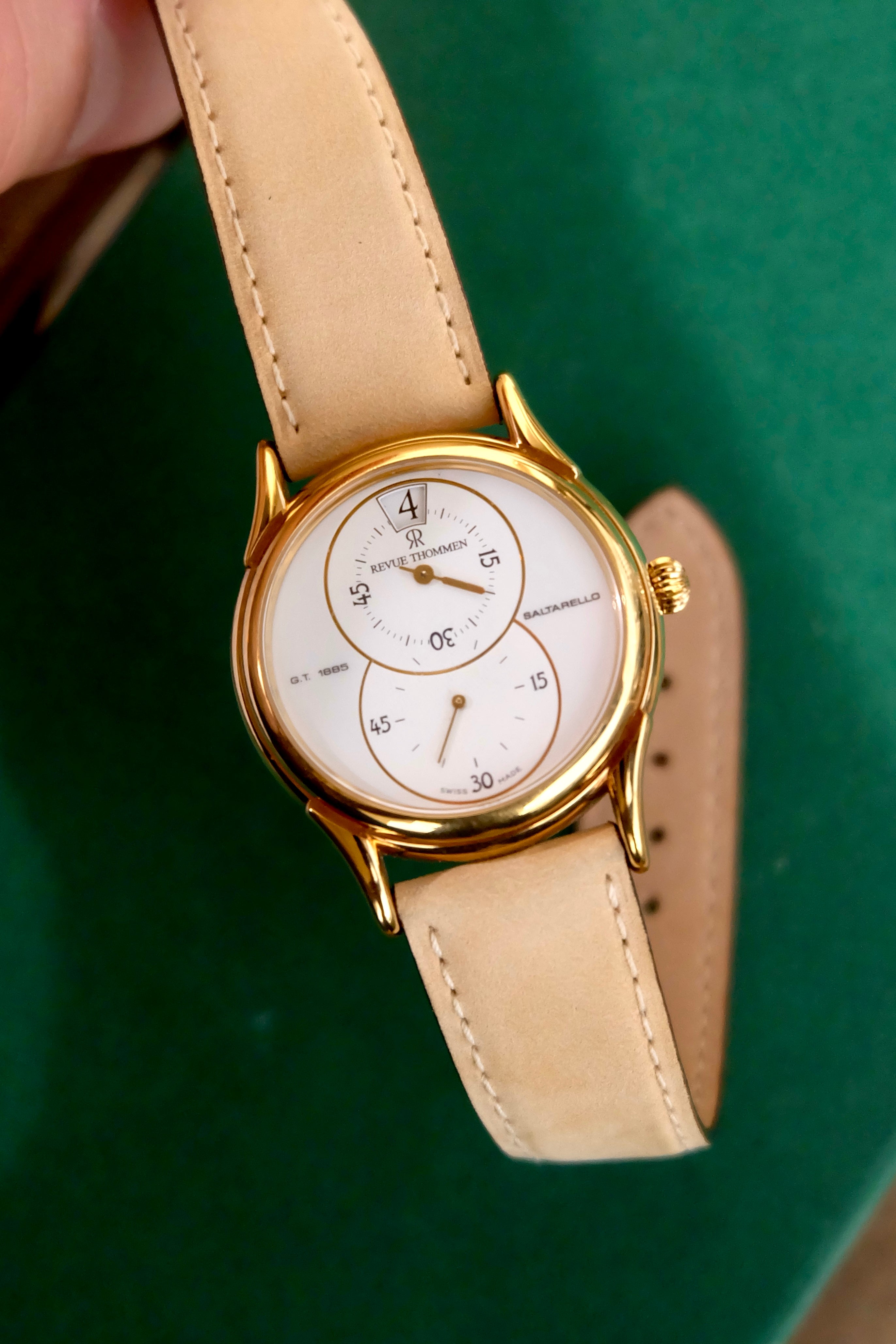 Revue Thomenn Sartarello