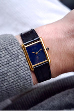Charger l&#39;image dans la galerie, Cartier Must Tank Lapis-Lazuli
